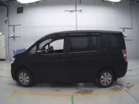 Honda STEP WAGON лот № 90202 оценка 4  с аукциона в Японии 3