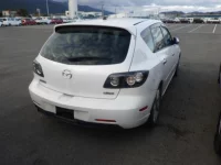 Mazda AXELA лот № 2903 оценка   с аукциона в Японии 4