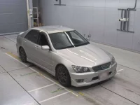 Toyota ALTEZZA лот № 30166 оценка 4  с аукциона в Японии 4