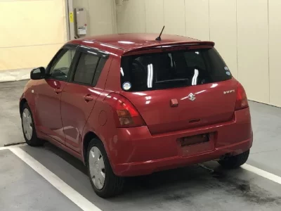 Suzuki SWIFT  с аукциона в Японии