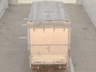 Isuzu ELF  с аукциона в Японии