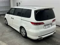 Honda ELYSION лот № 70114 оценка 4  с аукциона в Японии 1