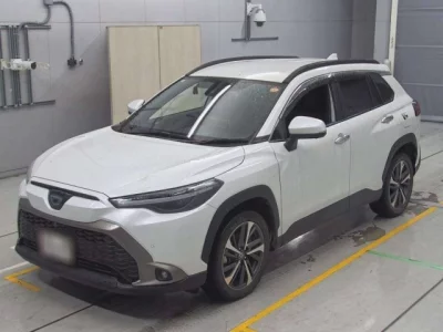 Toyota COROLLA CROSS  с аукциона в Японии