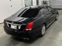 Toyota CROWN лот № 70119 оценка 4  с аукциона в Японии 4