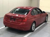 BMW 3-Series лот № 6058 оценка 4  с аукциона в Японии 3