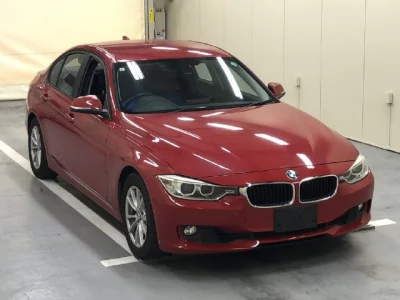 BMW 3-Series  с аукциона в Японии