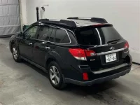 Subaru LEGACY OUTBACK лот № 70120 оценка 4  с аукциона в Японии 1