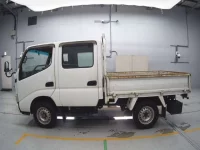 Toyota TOYOACE лот № 90240 оценка 3  с аукциона в Японии 3