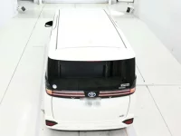 Toyota VOXY лот № 36355 оценка 4  с аукциона в Японии 7