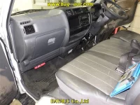 Mazda BONGO лот № 30001 оценка 3.5  с аукциона в Японии 5