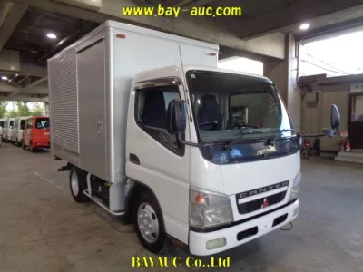 Mitsubishi CANTER  с аукциона в Японии