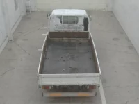 Isuzu ELF лот № 115 оценка 3  с аукциона в Японии 2