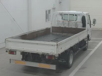 Isuzu ELF  с аукциона в Японии