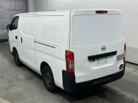 Nissan CARAVAN VAN лот № 70128 оценка 4  с аукциона в Японии 1