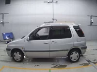 Toyota RAUM лот № 30193 оценка 3  с аукциона в Японии 3