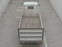 Mitsubishi CANTER лот № 117 оценка 3  с аукциона в Японии 2