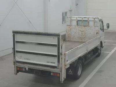 Mitsubishi CANTER  с аукциона в Японии