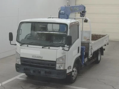 Isuzu ELF  с аукциона в Японии