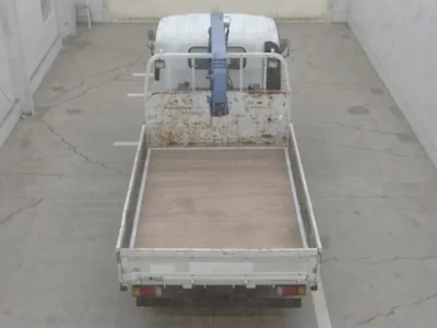 Isuzu ELF  с аукциона в Японии