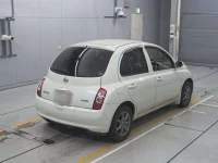 Nissan MARCH лот № 90256 оценка R  с аукциона в Японии 1