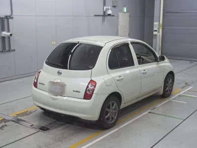 Nissan MARCH  с аукциона в Японии
