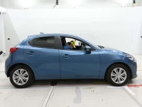 Mazda MAZDA2 лот № 36364 оценка 5  с аукциона в Японии 2