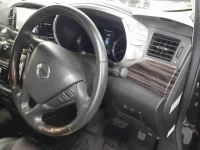 Nissan ELGRAND лот № 30200 оценка 4  с аукциона в Японии 6