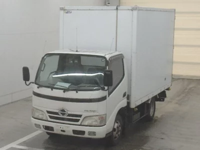 Hino DUTRO  с аукциона в Японии