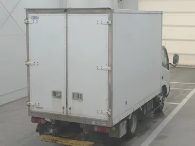 Hino DUTRO  с аукциона в Японии