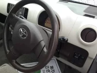 Toyota PASSO лот № 90269 оценка 4  с аукциона в Японии 6
