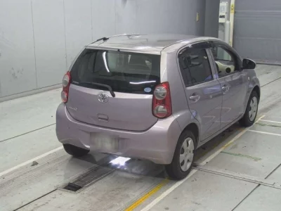 Toyota PASSO  с аукциона в Японии