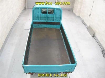 Toyota DYNA  с аукциона в Японии