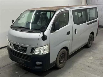 Nissan CARAVAN  с аукциона в Японии