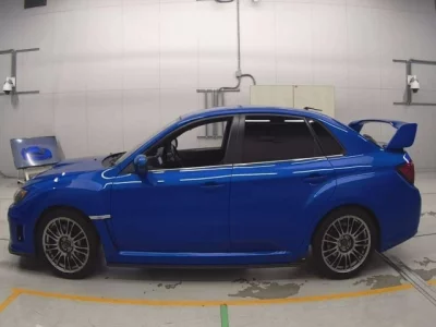 Subaru IMPREZA  с аукциона в Японии