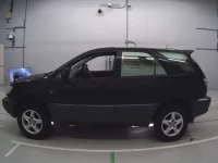 Toyota HARRIER лот № 90283 оценка 3.5  с аукциона в Японии 3