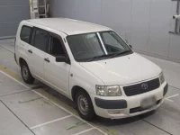 Toyota SUCCEED лот № 90280 оценка 3  с аукциона в Японии 4