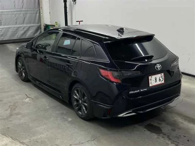 Toyota COROLLA TOURING  с аукциона в Японии