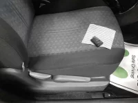 Toyota IST лот № 36381 оценка 3  с аукциона в Японии 7