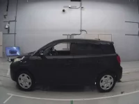 Toyota IST лот № 36381 оценка 3  с аукциона в Японии 3