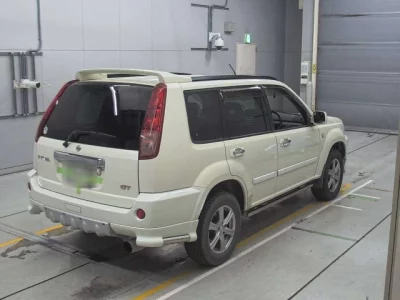 Nissan X-TRAIL  с аукциона в Японии