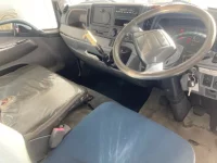 Mitsubishi CANTER лот № 3359 оценка 3.5  с аукциона в Японии 2