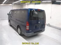 Toyota HIACE VAN лот № 30032 оценка 3.5  с аукциона в Японии 1