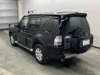Mitsubishi PAJERO лот № 11038 оценка 3.5  с аукциона в Японии 1