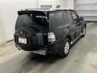 Mitsubishi PAJERO лот № 11038 оценка 3.5  с аукциона в Японии 4