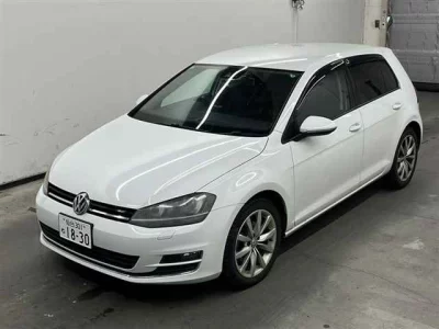 Volkswagen GOLF  с аукциона в Японии