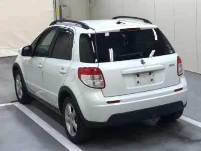 Suzuki SX-4  с аукциона в Японии