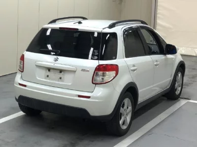 Suzuki SX-4  с аукциона в Японии