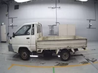 Toyota TOWN ACE TRUCK лот № 90322 оценка 3.5  с аукциона в Японии 3