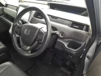 Honda FREED лот № 30243 оценка 4  с аукциона в Японии 6