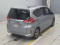 Honda FREED лот № 30243 оценка 4  с аукциона в Японии 1